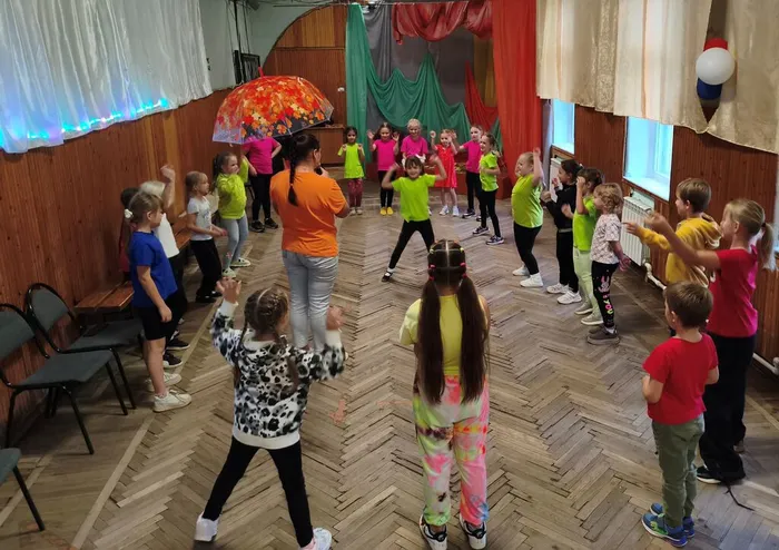 ПРОГРАММА «ТАНЦУЙ ПОД ЗВУКИ ОСЕНИ»