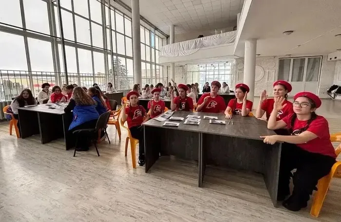 ПОЗНАВАТЕЛЬНАЯ ПРОГРАММА «БЕРЕГИ ЗДОРОВЬЕ СМОЛОДУ»