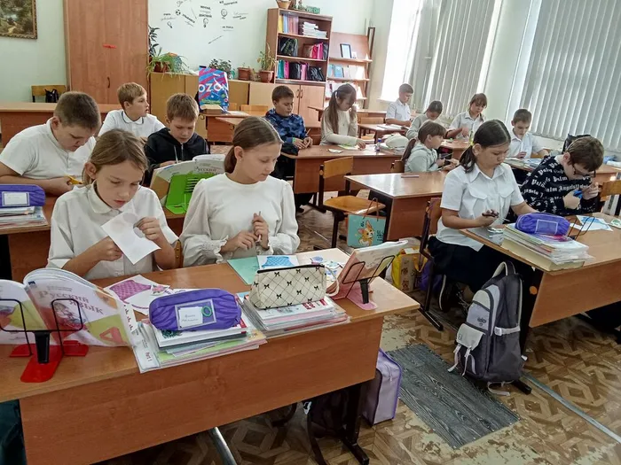 СЮРПРИЗ ЛЮБИМОМУ УЧИТЕЛЮ