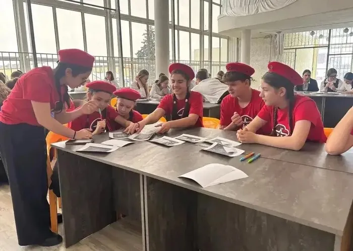 ПОЗНАВАТЕЛЬНАЯ ПРОГРАММА «БЕРЕГИ ЗДОРОВЬЕ СМОЛОДУ»
